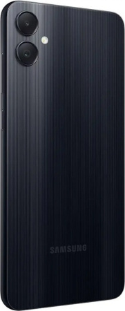 Смартфон Samsung Galaxy A05 4 ГБ/64 ГБ черный